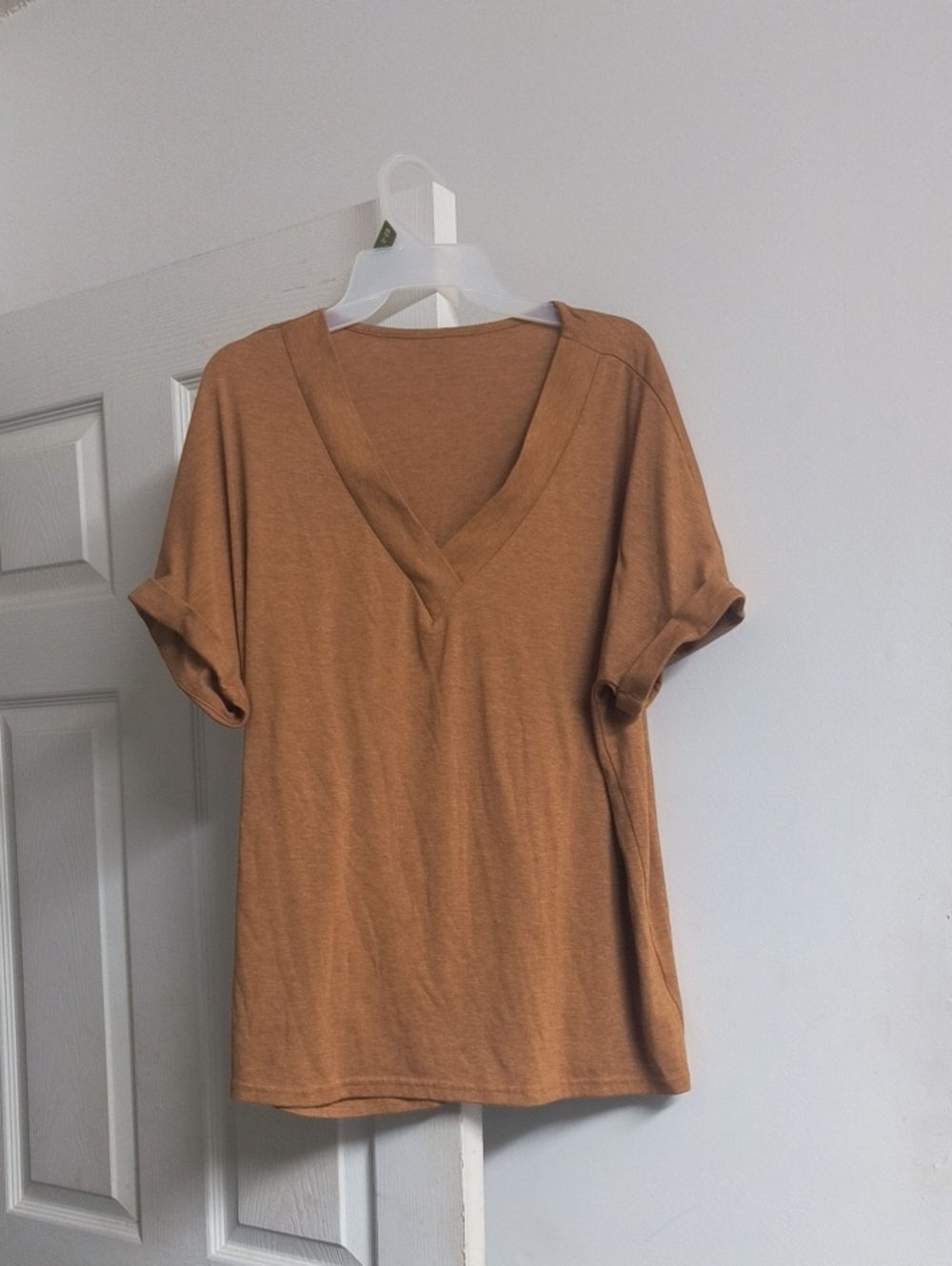 Lightweight V-Neck Short Sleeve Top in Camel